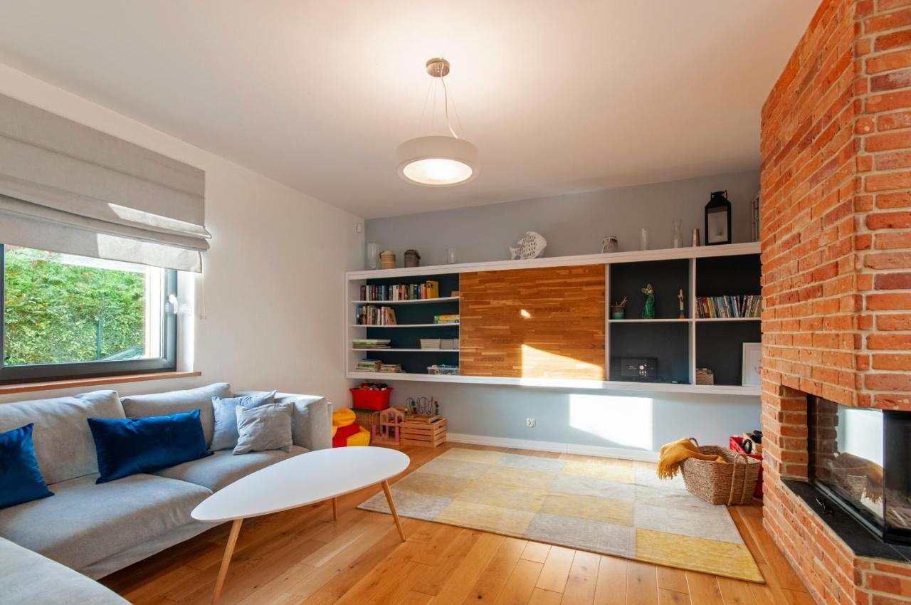 Wiselka Holiday House-1,2Km To The Beach; 5 Bedrooms, 3 Bahrooms; Fire Place. Private Sauna! Экстерьер фото