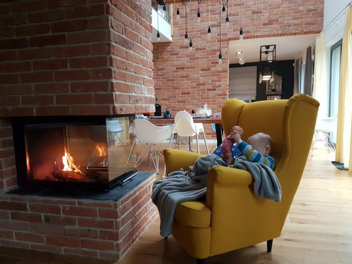 Wiselka Holiday House-1,2Km To The Beach; 5 Bedrooms, 3 Bahrooms; Fire Place. Private Sauna! Экстерьер фото